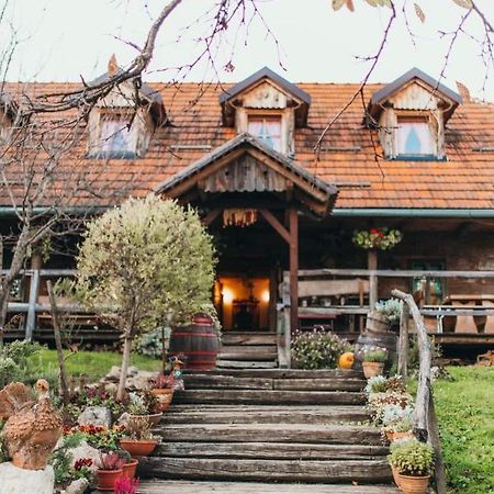 Hotel Grešna pilnica Klenovnik Exteriér fotografie